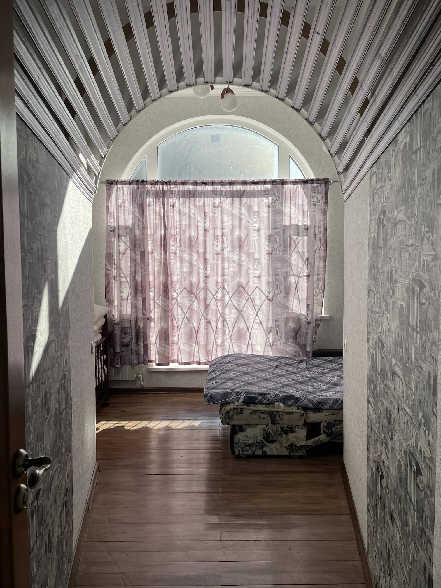 Спальня №3 в доме Mountain Cottage, фото 2