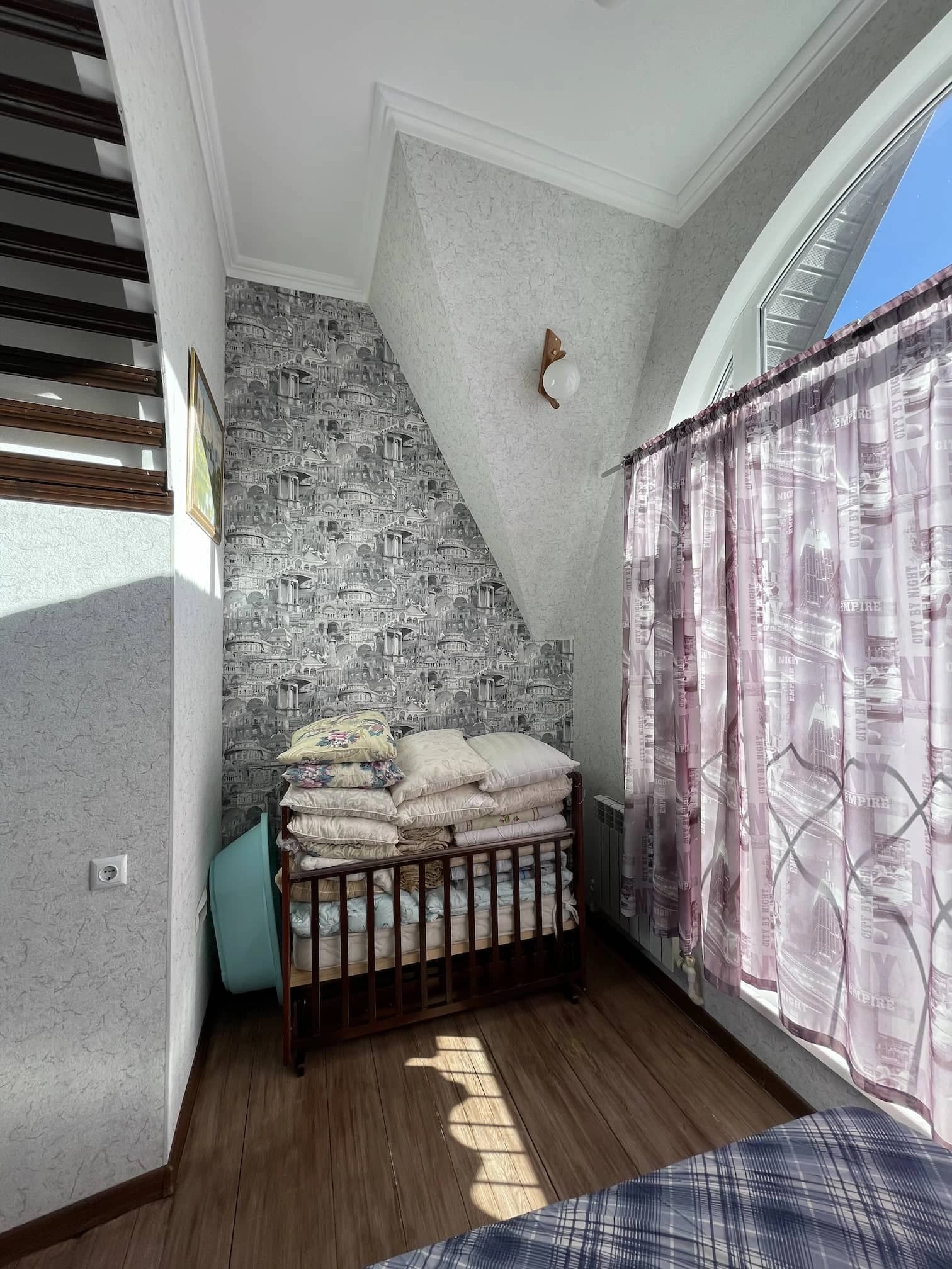 Спальня №3 в доме Mountain Cottage, фото 4