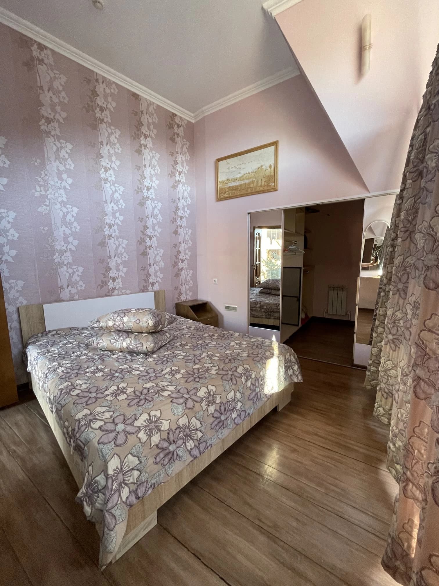 Спальня №2 в доме Mountain Cottage, фото 2