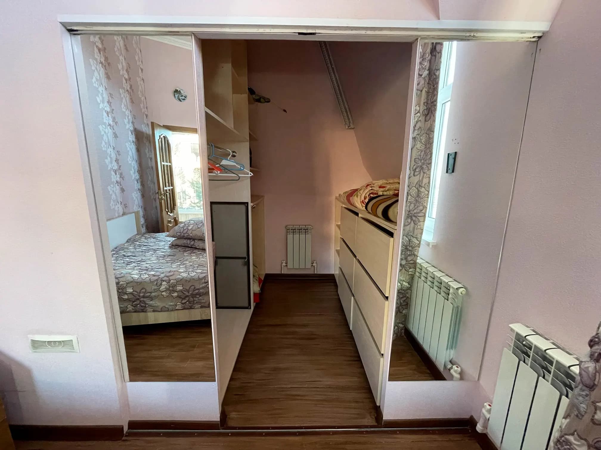 Спальня №2 в доме Mountain Cottage, фото 3